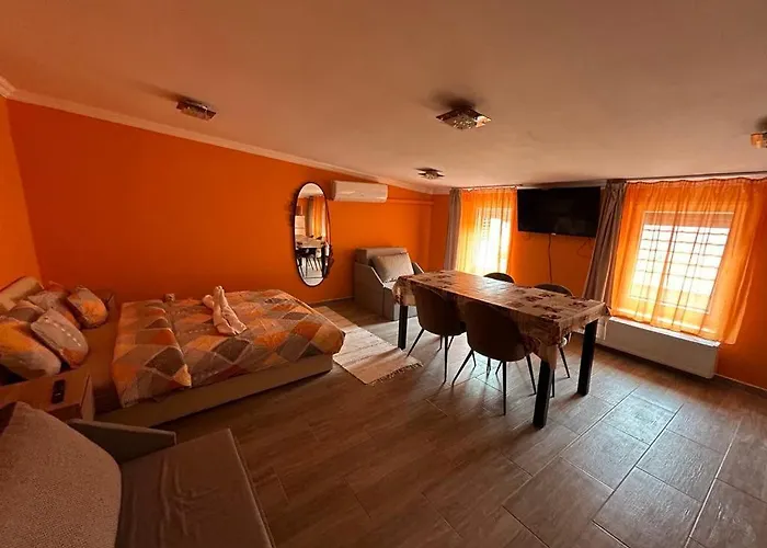 Harmonia Belvarosi * 埃格尔