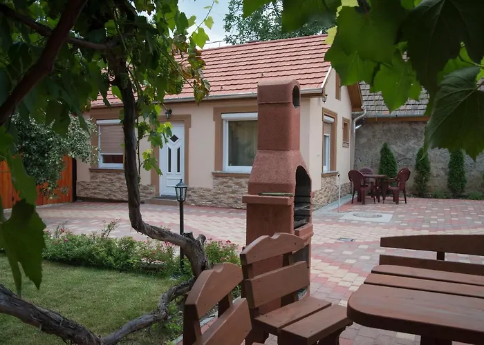 公寓 Harmonia Belvarosi 埃格尔