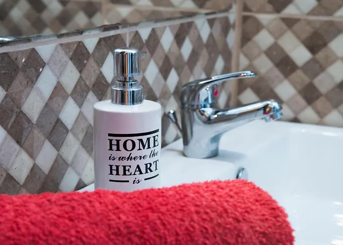 Harmonia Belvarosi 公寓 埃格尔