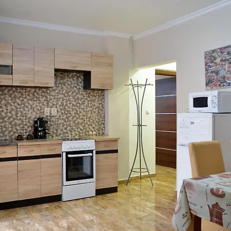 Harmonia Belvarosi Апартаменты