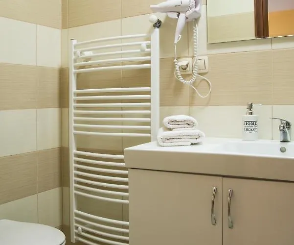 Harmonia Belvarosi * Eger