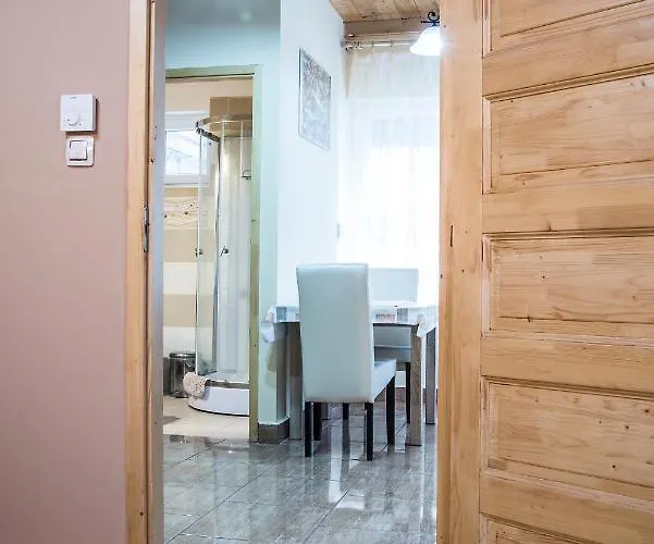 Harmonia Belvarosi * Eger